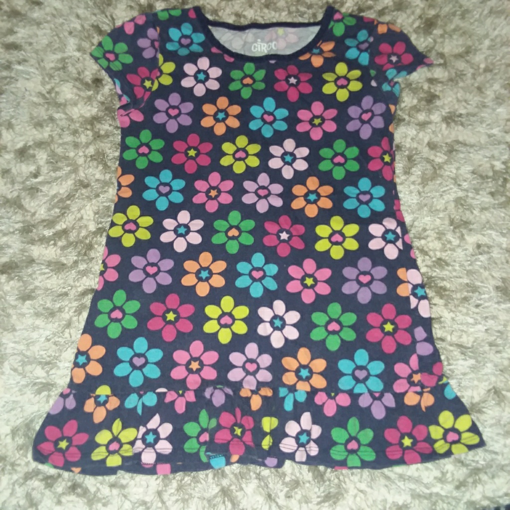 Ruffle Bottom Tee
